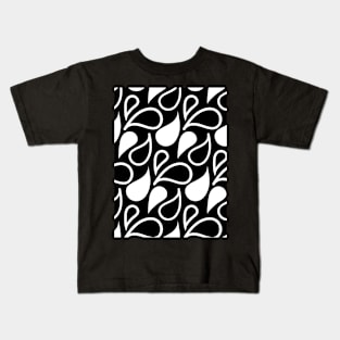 black and white paisley print Kids T-Shirt